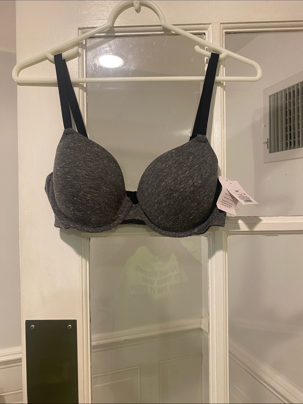 Auden size 34C Bra New With Tags